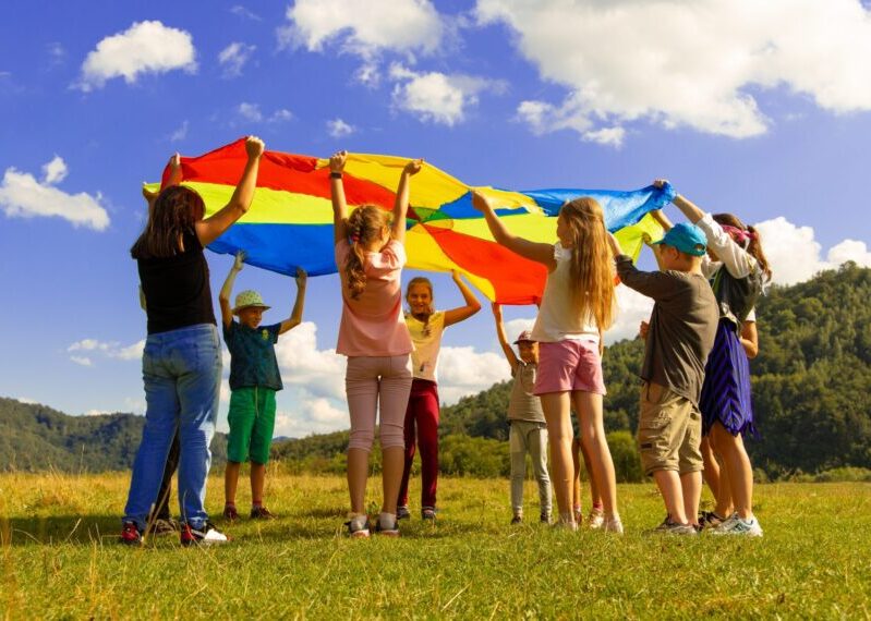 bambini_gruppo_800x570